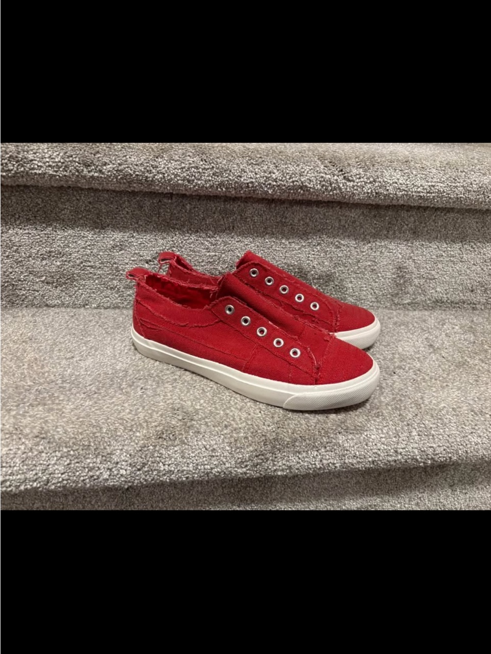 Corkys Red Slip-On Canvas Sneakers sz 7